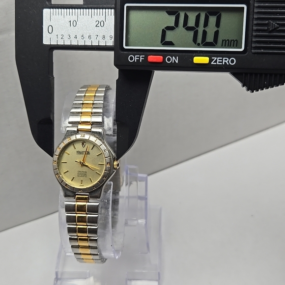 Vintage Manhattan By Croton Watch Diamond Gold Silver Two Tone 24mm New Battery - Picture 4 of 9